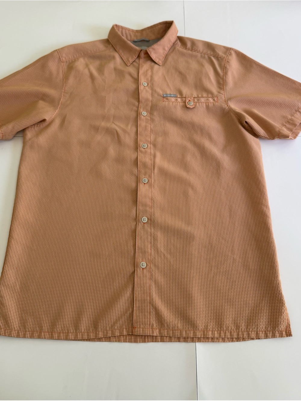 Columbia Men’s Orange Micro Check Short Sleeve Button Down Shirt Pocket.